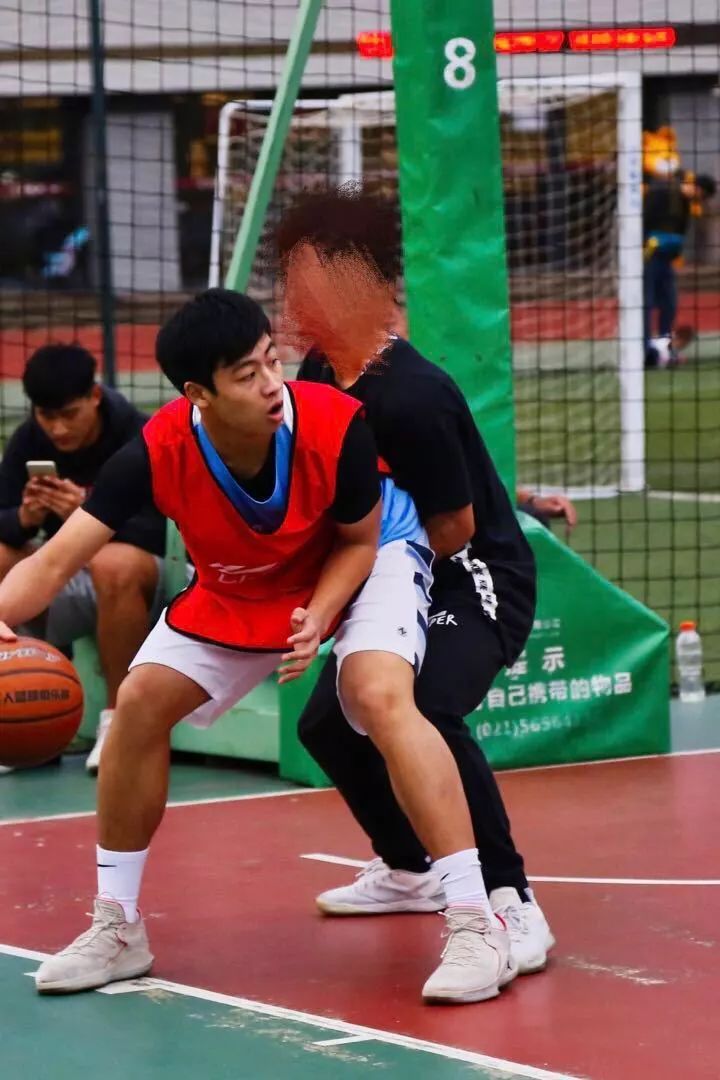 为什么控卫需要掌握多种进攻手段_1